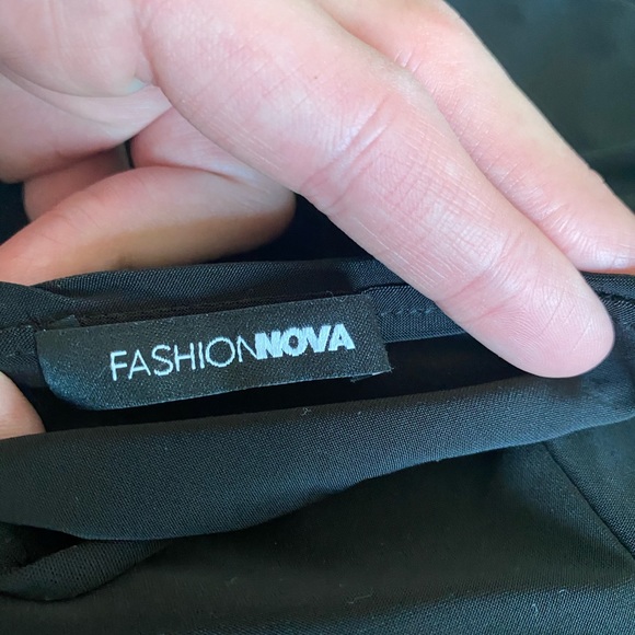 LBD From Fashion Nova - Picture 15 of 16